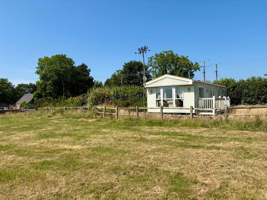 Property photo 3 of 38
