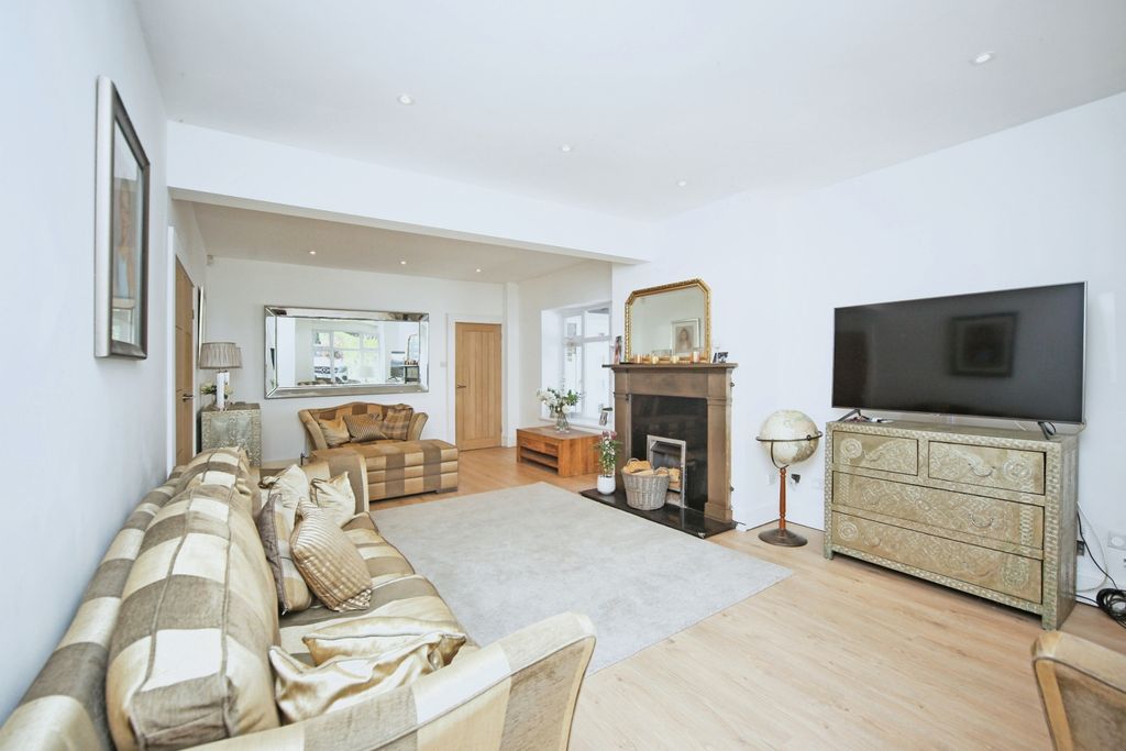 Additional image 3 of 4 bed detached house for saleOld Birmingham Road, Bromsgrove B60