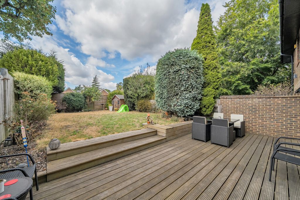 Property photo 3 of 19 1501507-12-6A79Aa...