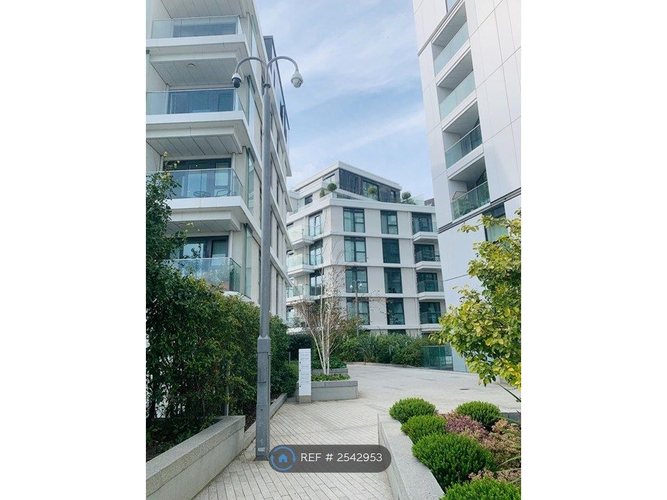 Property photo 1 of 12 Building