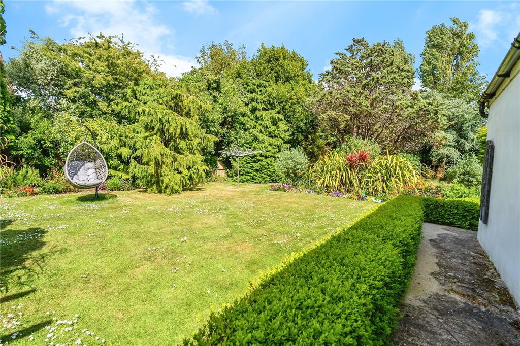 Property photo 3 of 19 Picture No. 46