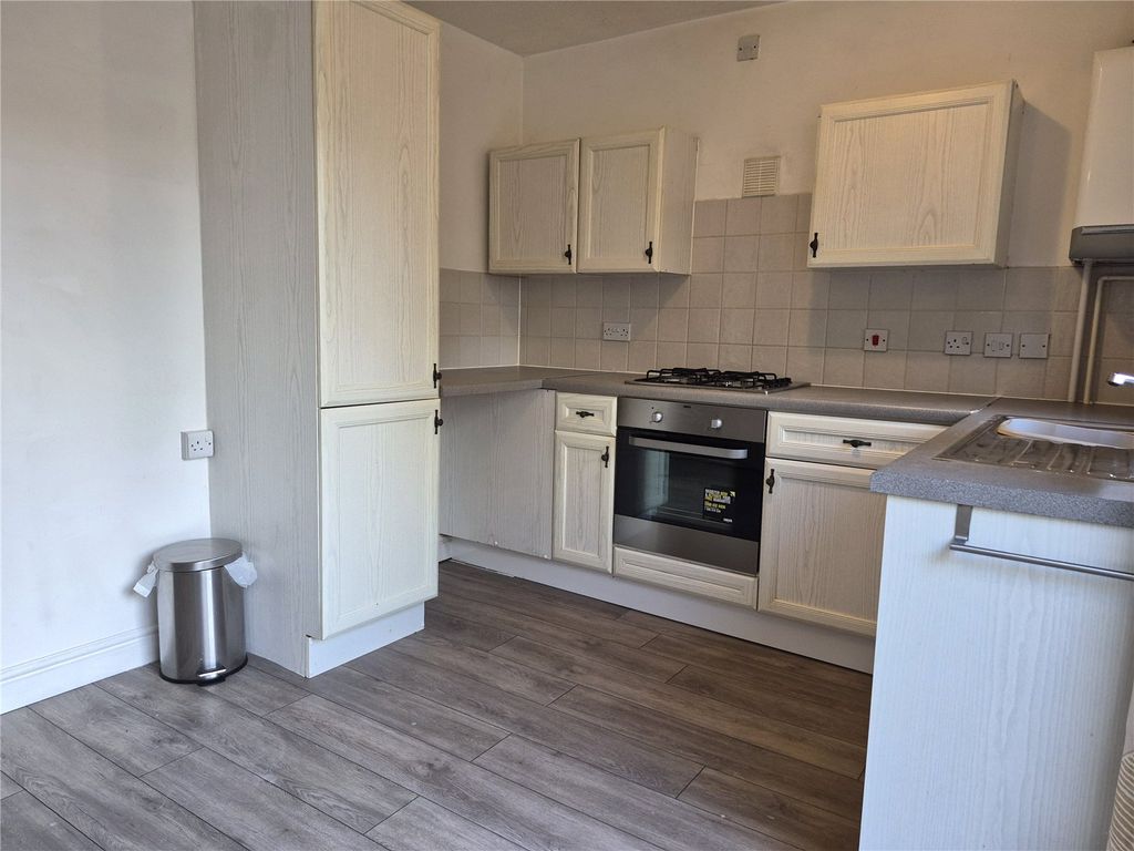 Property photo 3 of 9 Picture No. 02