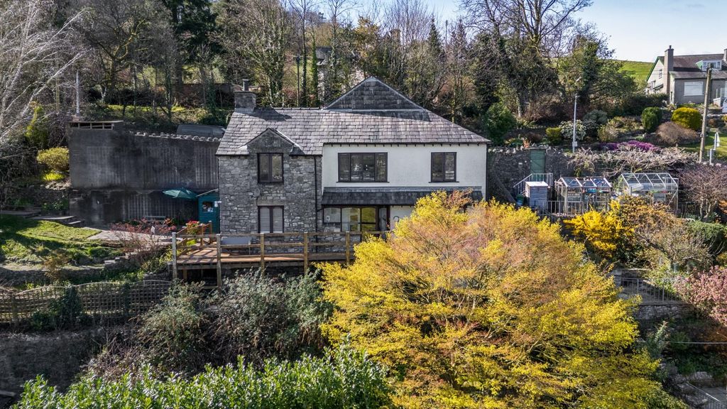Property photo 1 of 42 Out 5.Jpg