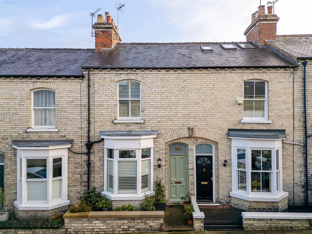 Property photo 1 of 29 Front