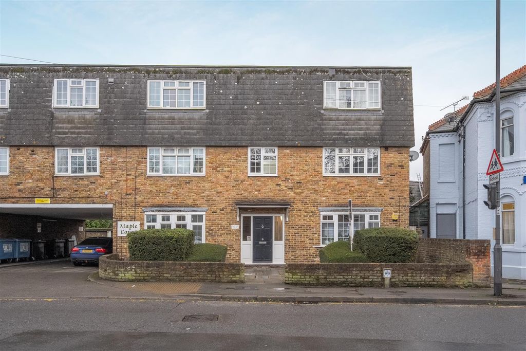 Property photo 1 of 7