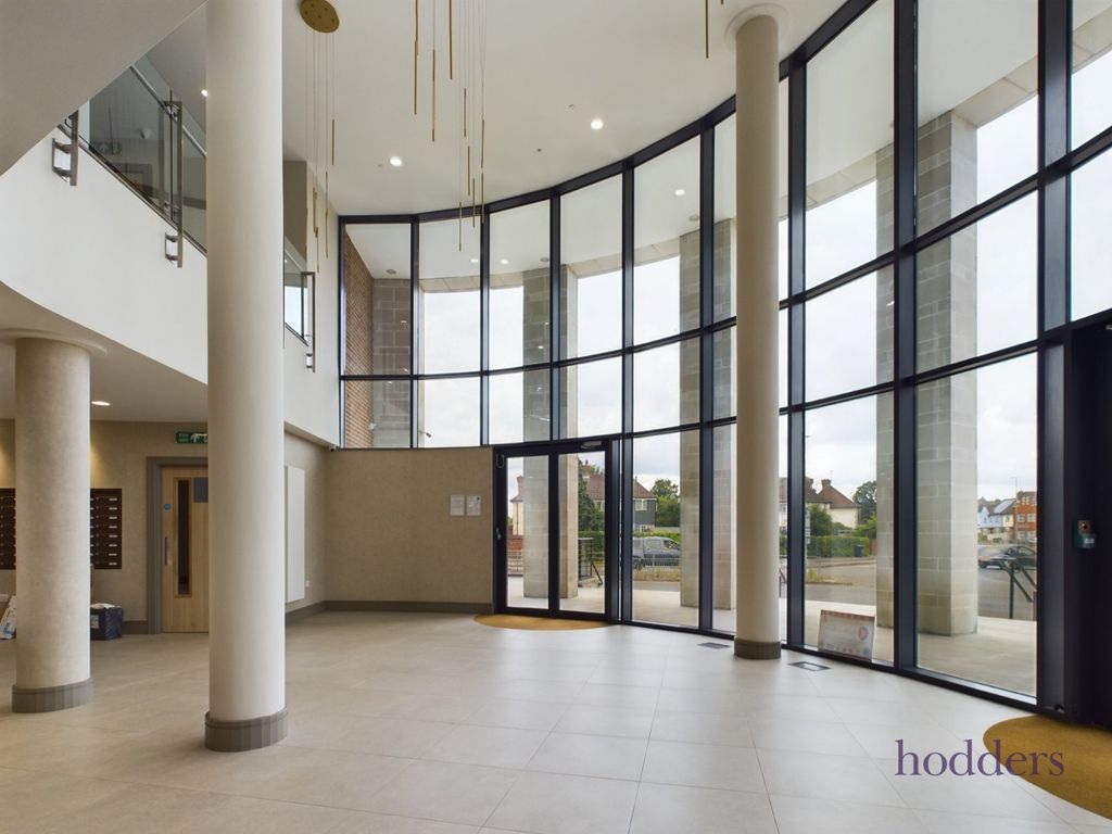 Additional image 4 of 1 bed flat to rentPyrcroft Road, Chertsey, Surrey KT16