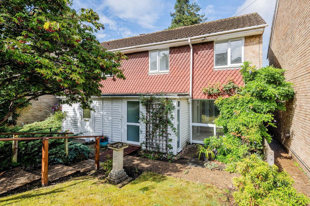 Property photo 2 of 16
