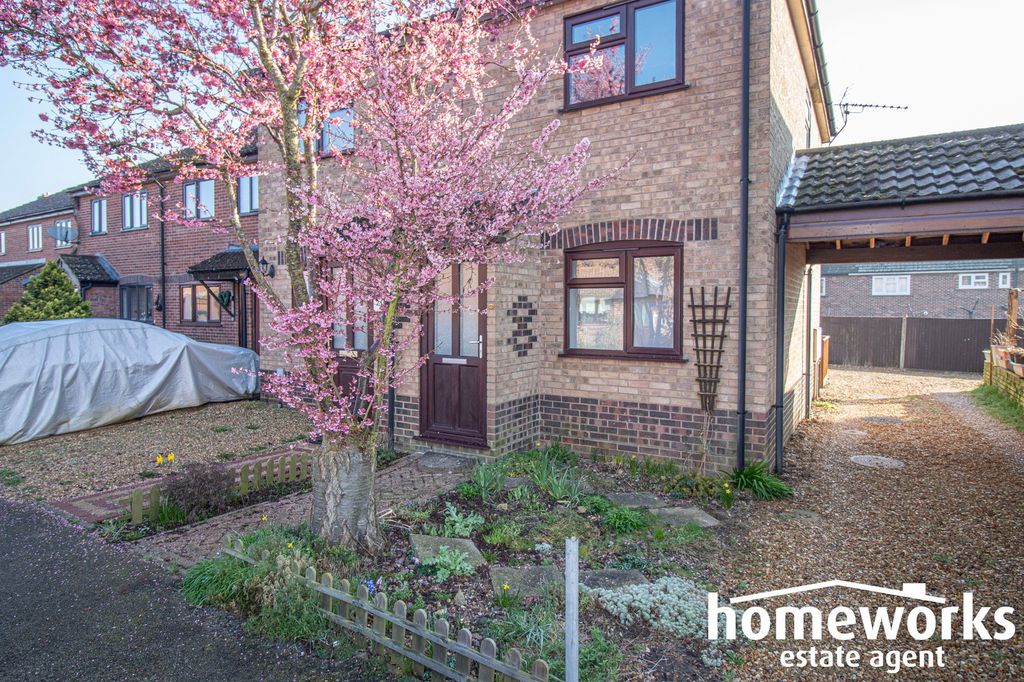 Property photo 1 of 9