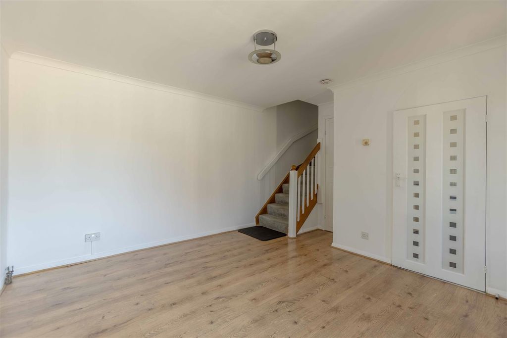 Property photo 3 of 7 57CC (6 Of 7).Jpg