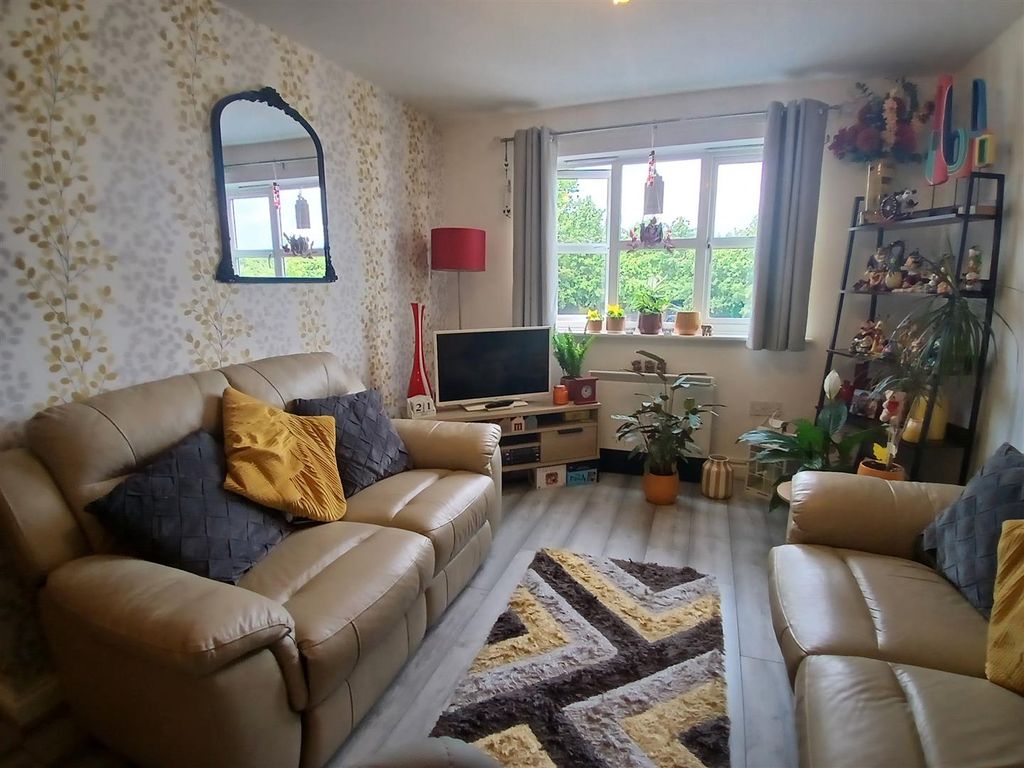 Additional image 5 of 2 bed flat for saleVernons Mews, Black-A-Tree Road, Nuneaton CV10
