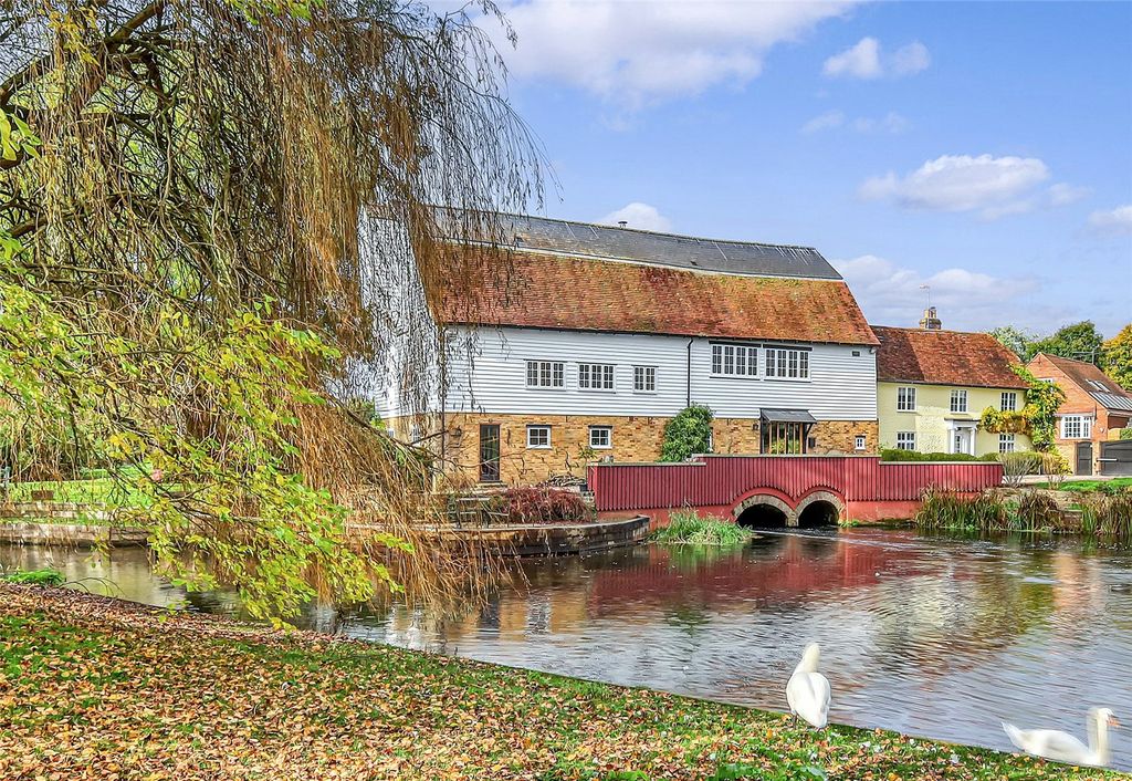 Property photo 1 of 32 Front Elevation