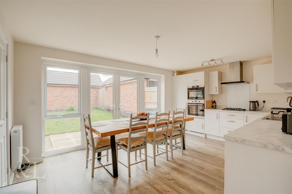 Property photo 2 of 19 Stacks (9).Jpg