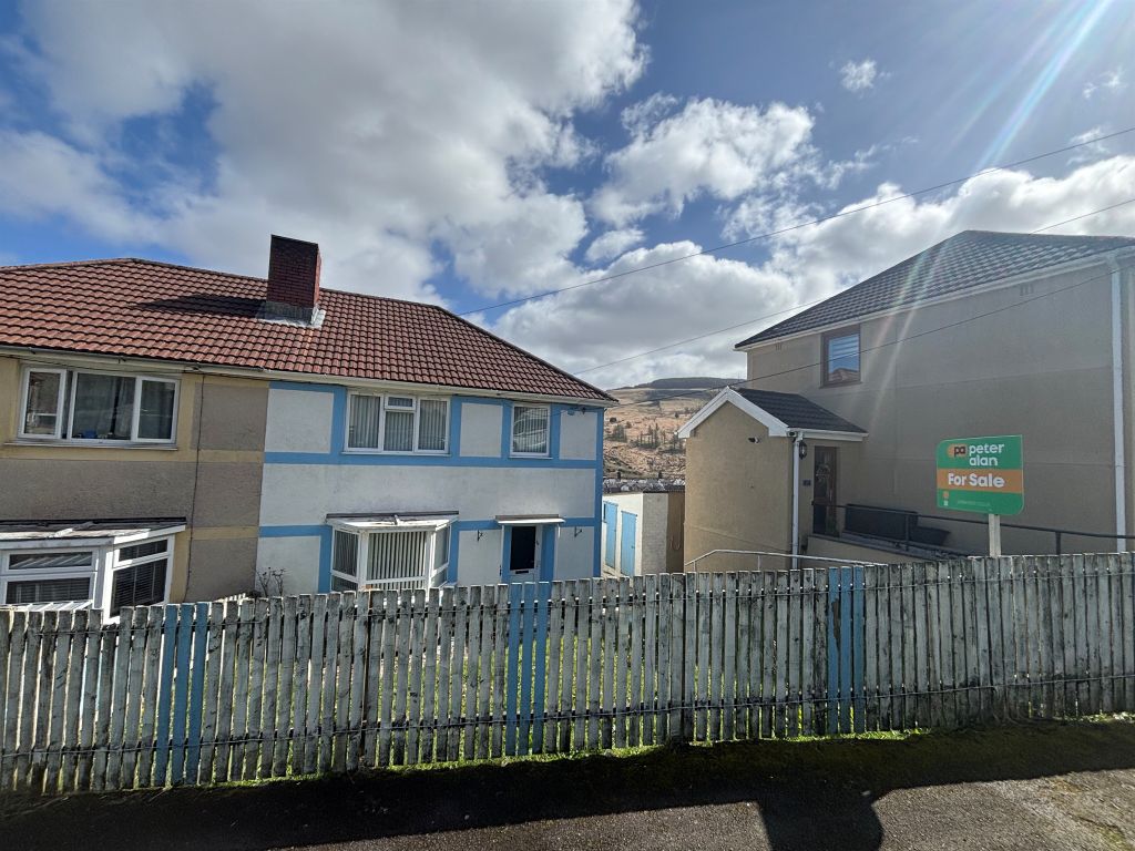 Property photo 1 of 23