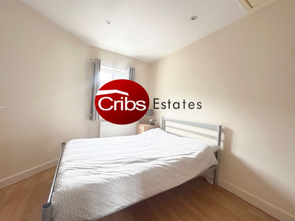 Property photo 1 of 10 En-Suite Double Room To Rent In South Wimbledon
