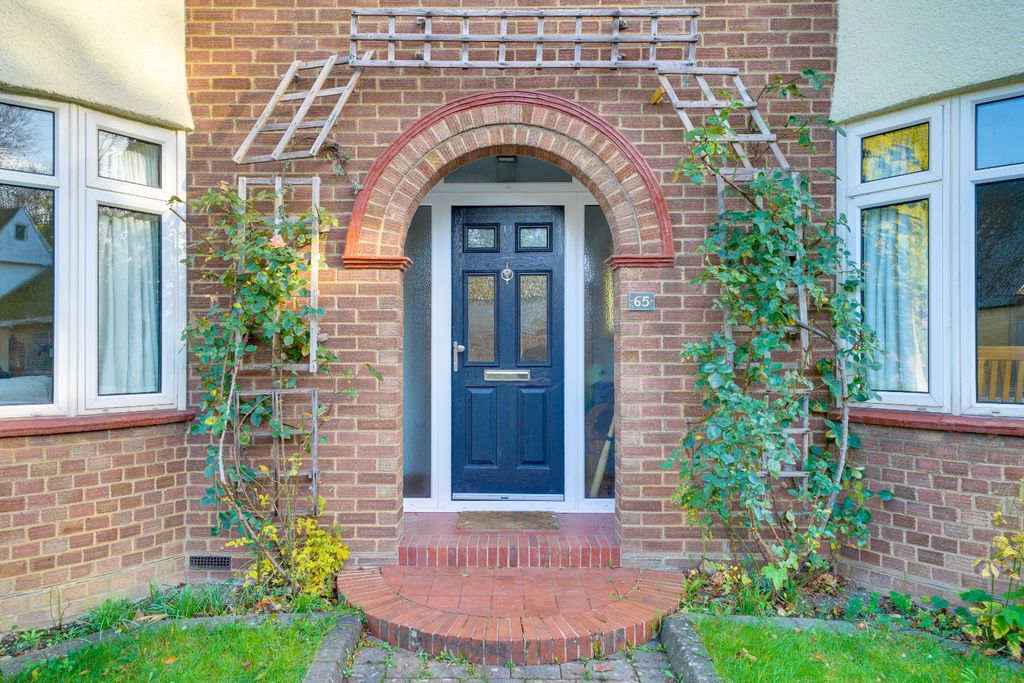 Property photo 3 of 25 4288423