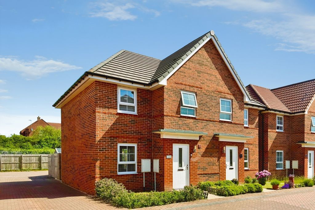 Property photo 1 of 12 5183430