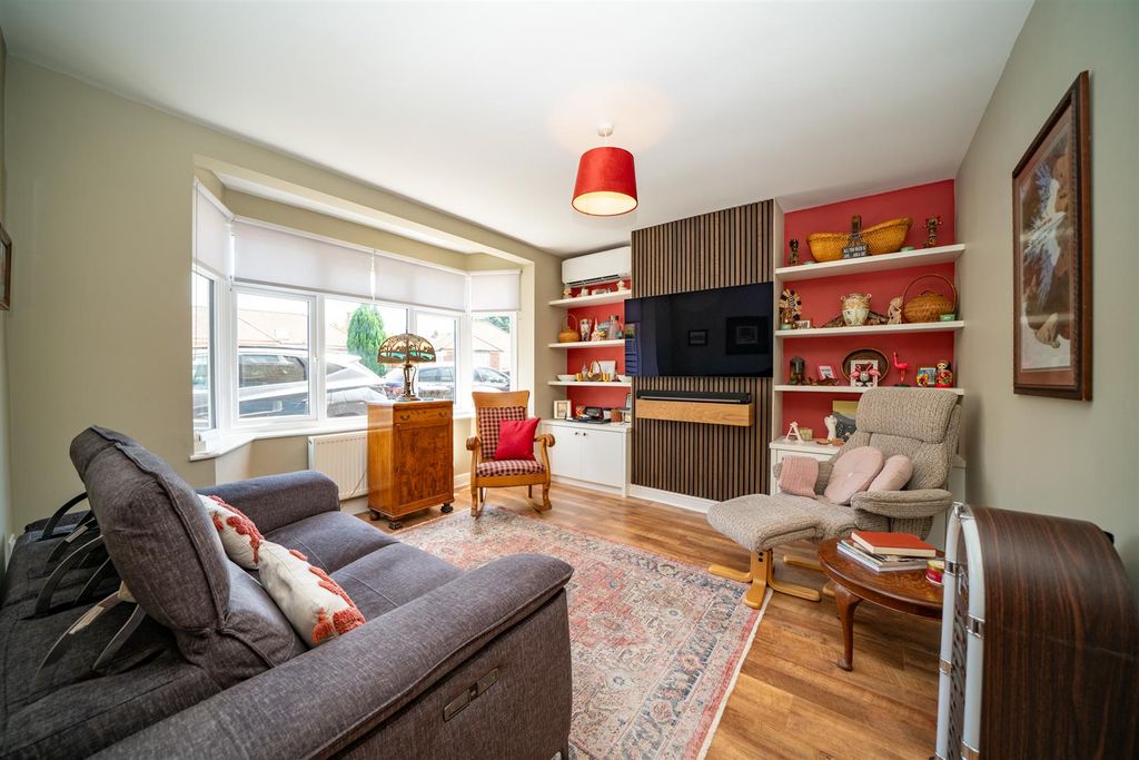 Property photo 3 of 17 Skm-Studio1-17.Jpg
