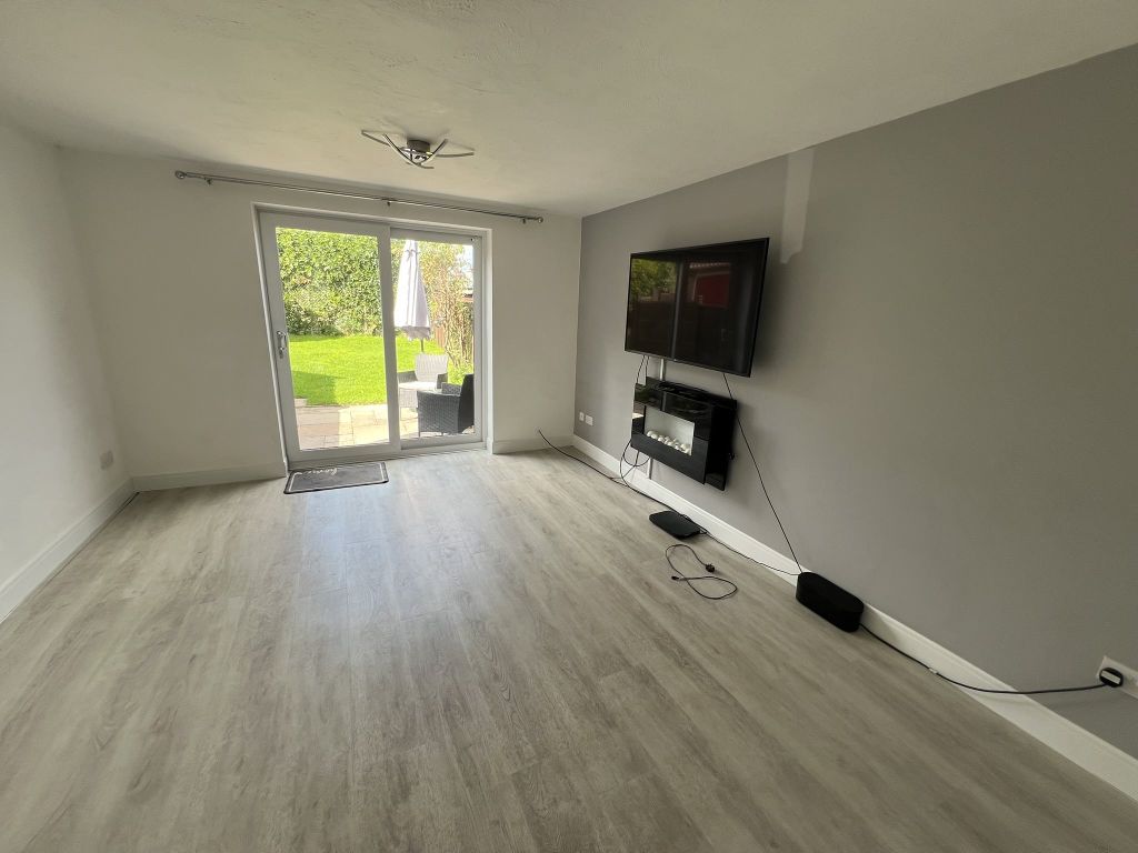 Property photo 2 of 11 Img_5135