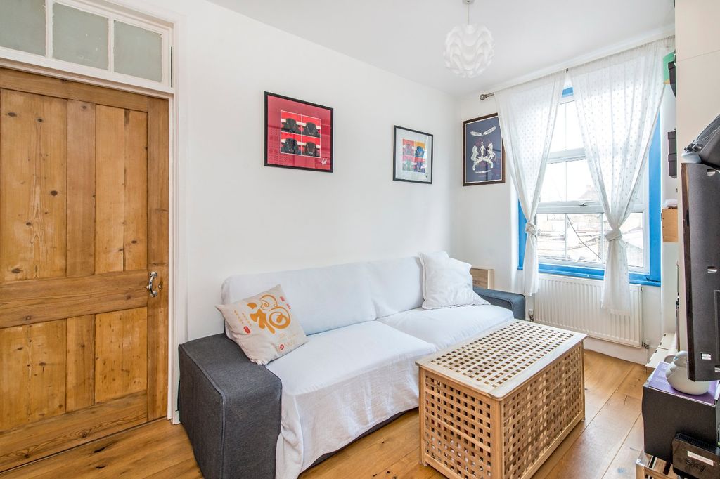 Property photo 2 of 10 Picture No. 04