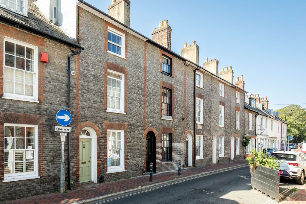 Property photo 1 of 17