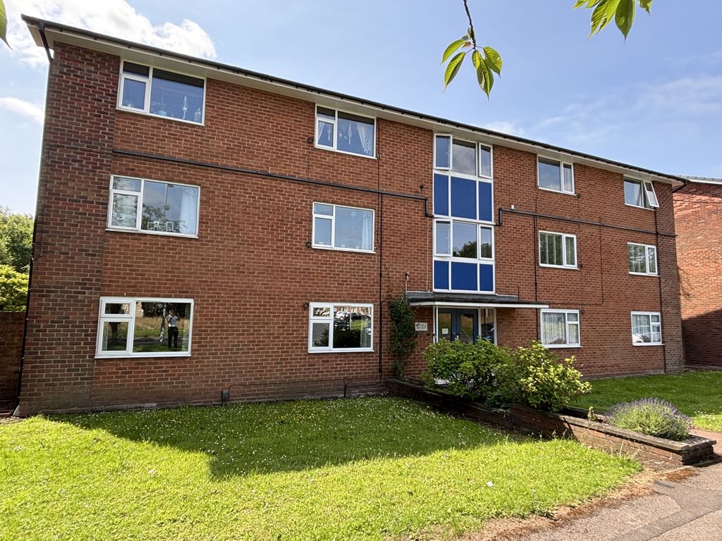 Property photo 1 of 17 Img_4053