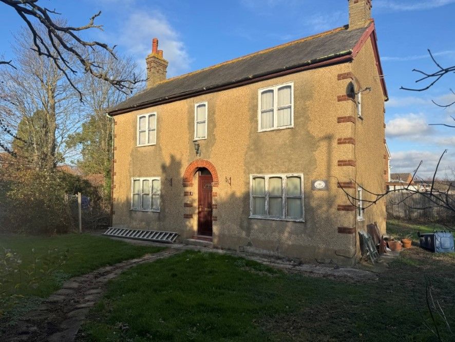 Property photo 1 of 16