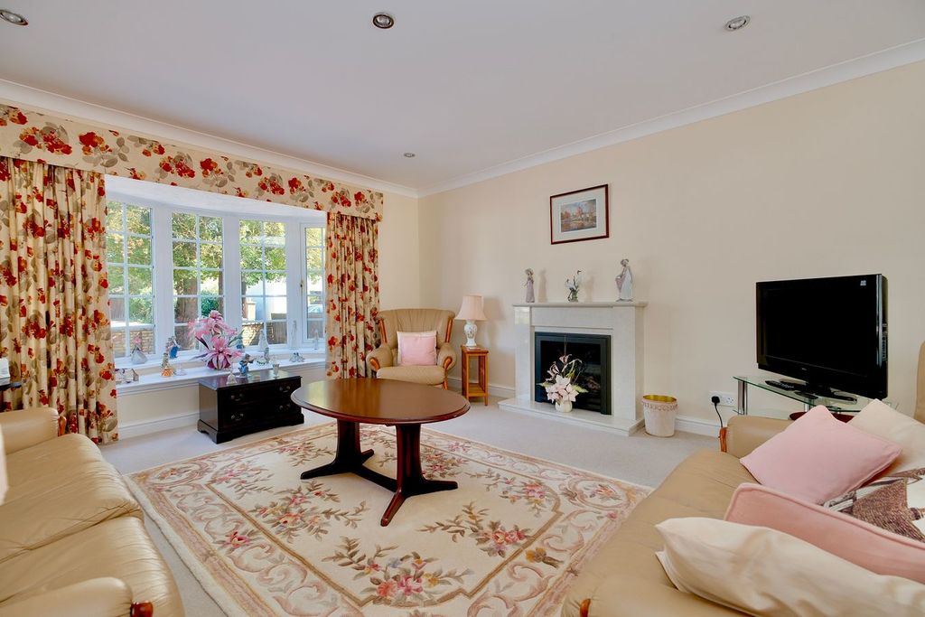 Property photo 3 of 30