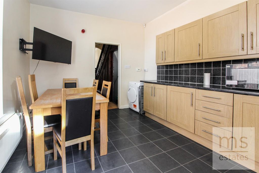 Property photo 3 of 17 Img_8340.Jpg