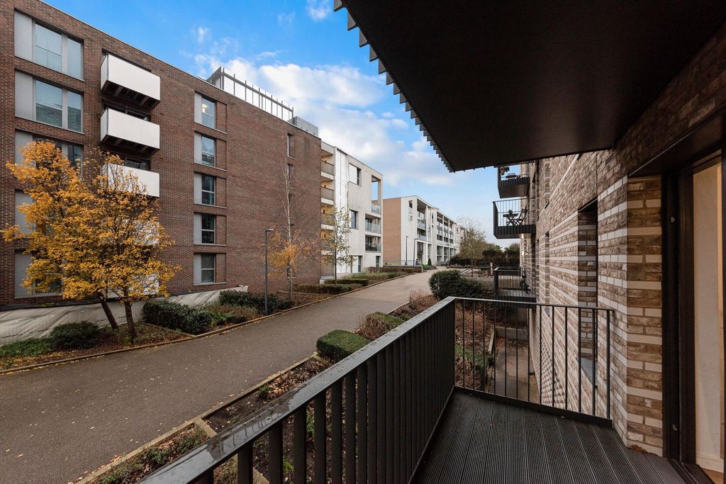 Property photo 3 of 10