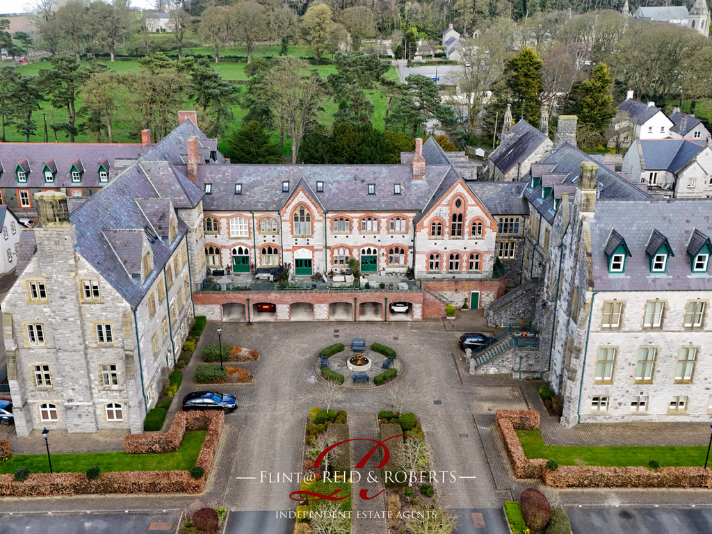 Property photo 1 of 31 Front (Exterior)