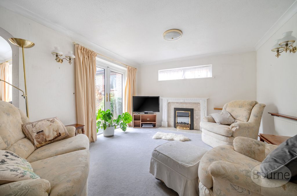 Property photo 3 of 20 B3061Dba-7c5E-451...