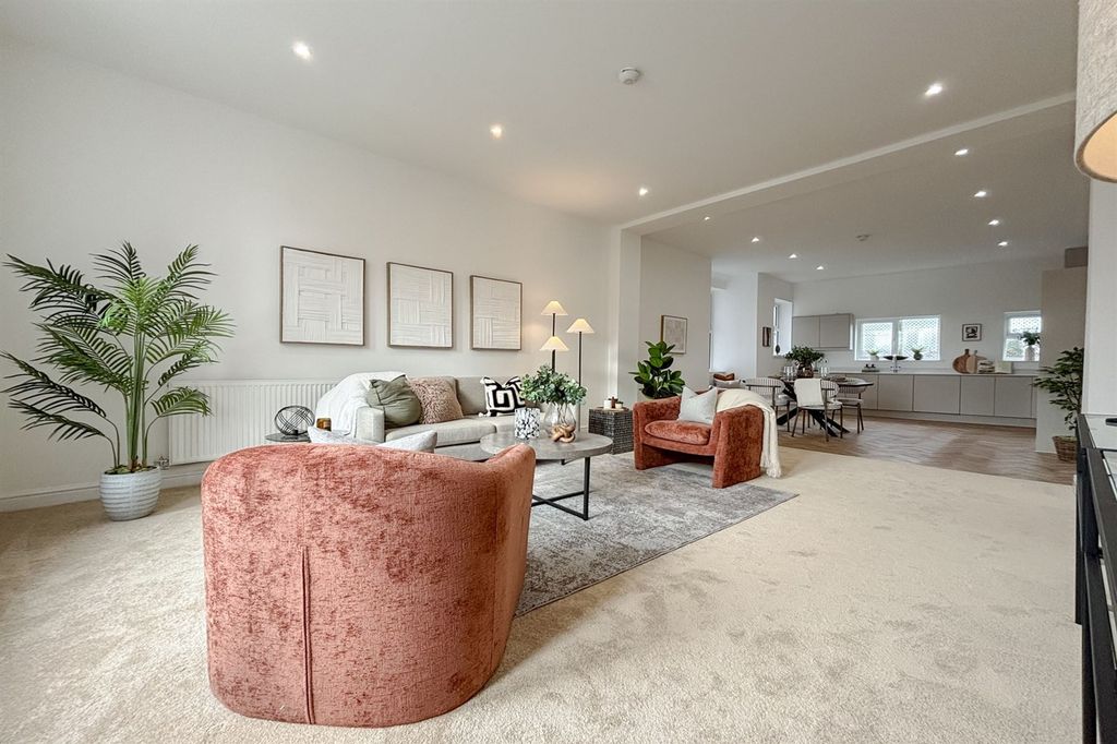 Property photo 2 of 8 Open Plan Reception Room