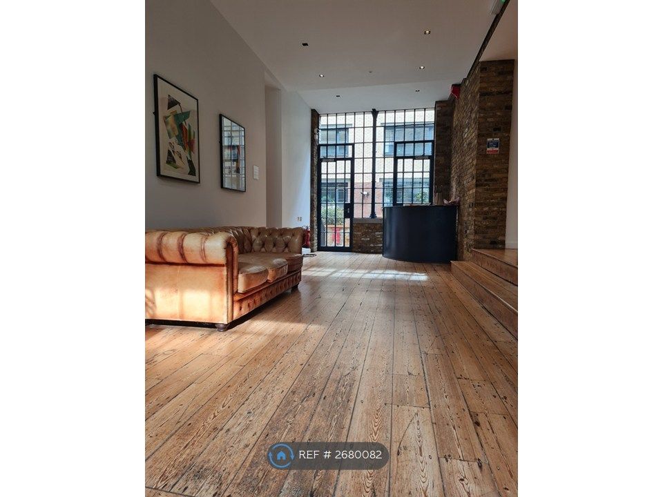 Property photo 3 of 8