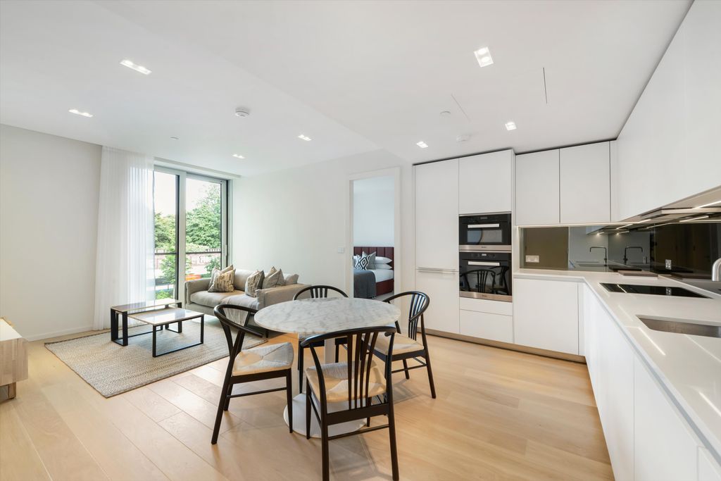 Property photo 1 of 15 Image