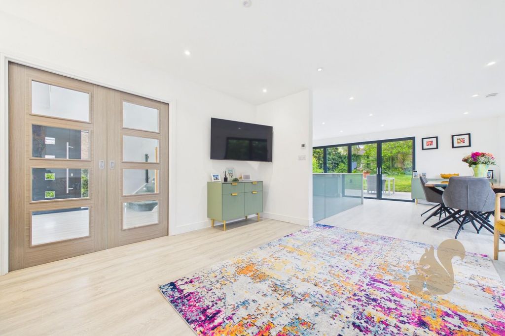 Property photo 3 of 36 3
