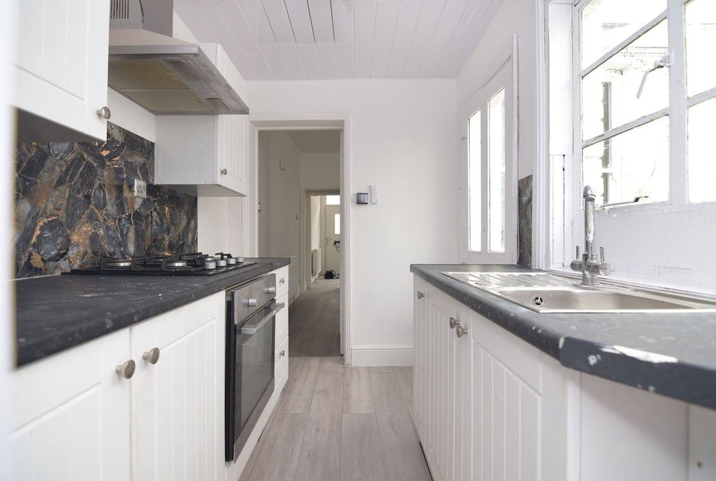 Property photo 2 of 11 2 - Kitchen