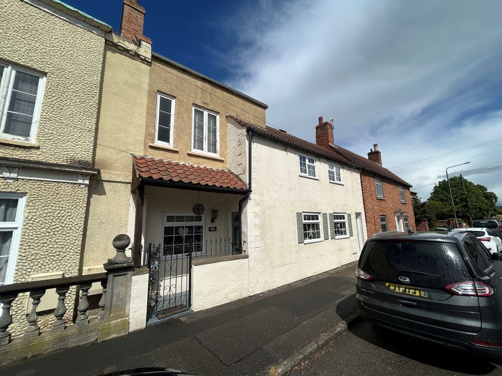 Property photo 1 of 3
