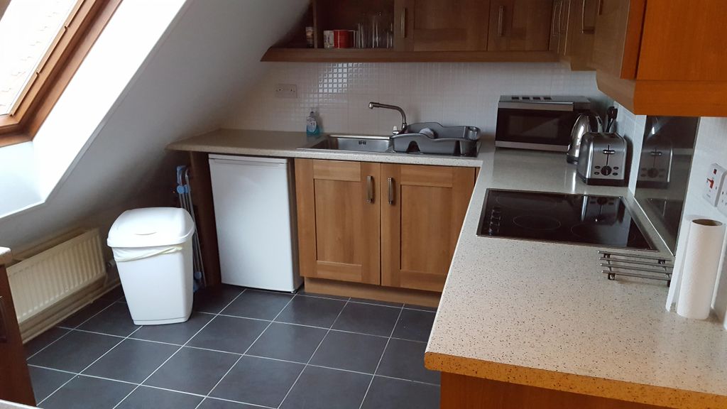 Property photo 1 of 4 Kitchen