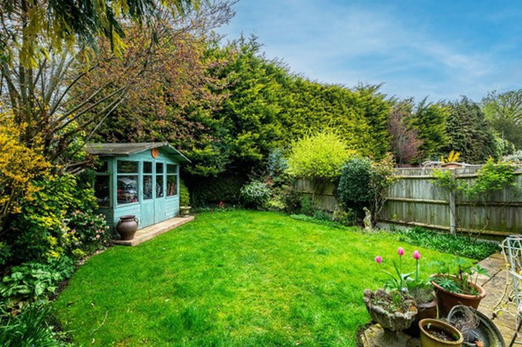Property photo 2 of 14 Photo 15