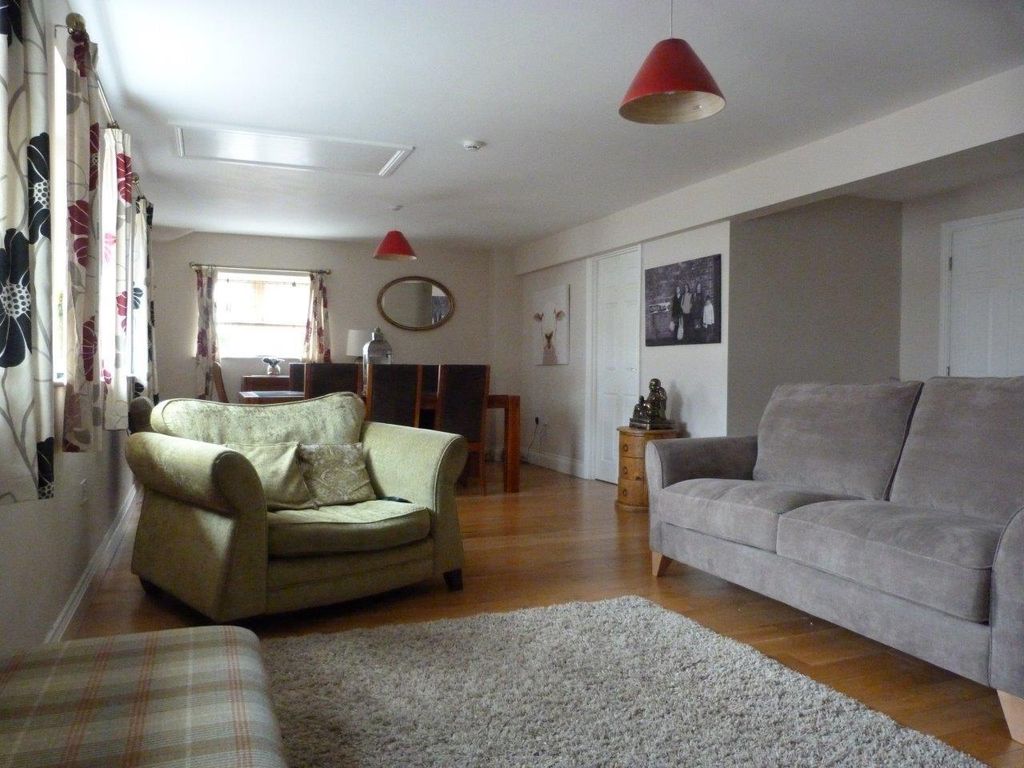 Property photo 1 of 10 Image (9).Jpg