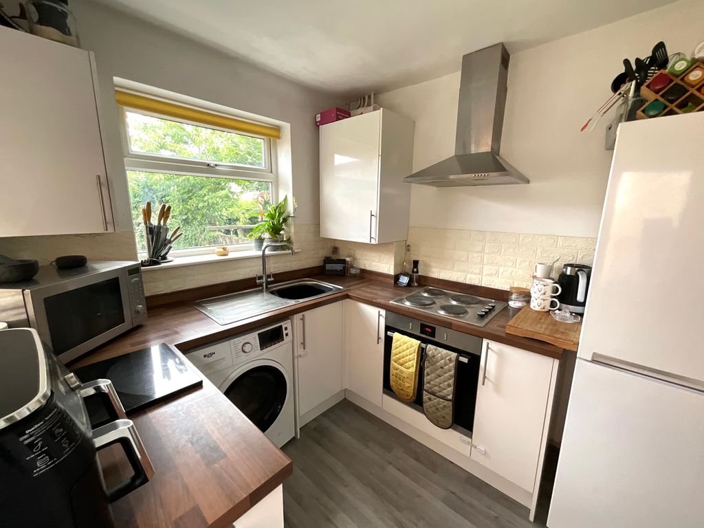Property photo 2 of 14 Img_6018
