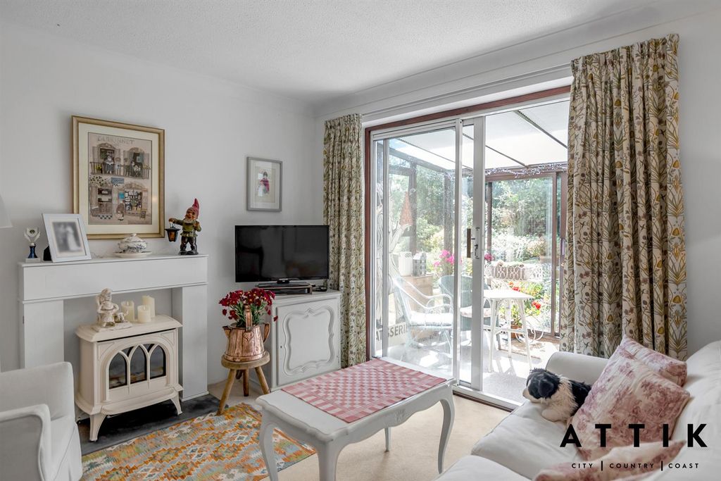 Additional image 13 of 2 bed flat for saleThe Limes, London Road, Halesworth IP19