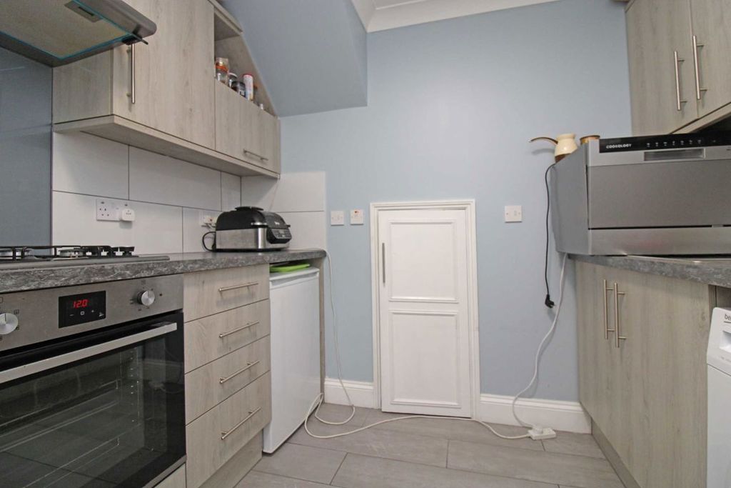 Property photo 2 of 2