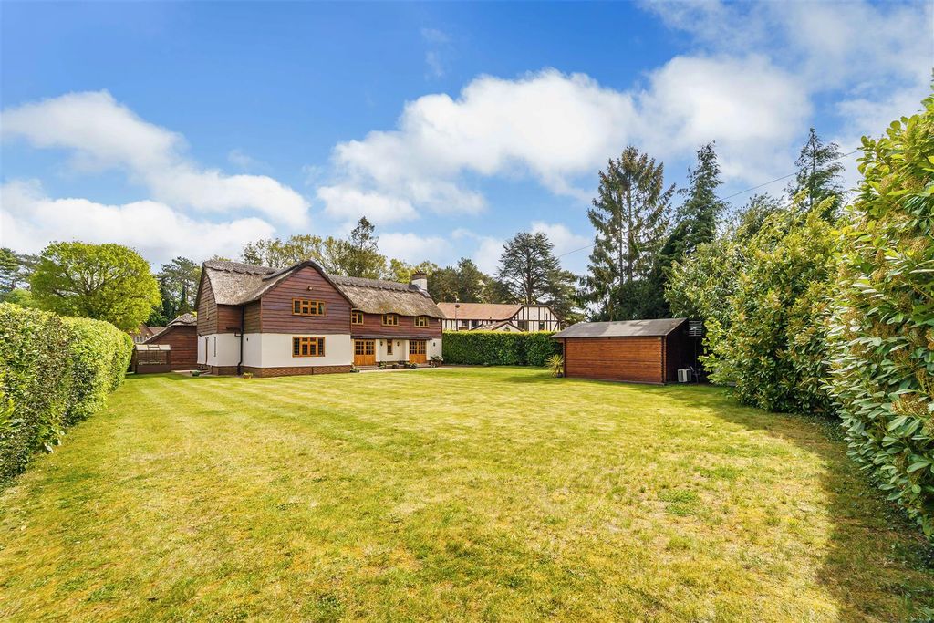 Additional image 36 of 5 bed detached house for saleRickman Hill Road, Chipstead, Coulsdon CR5