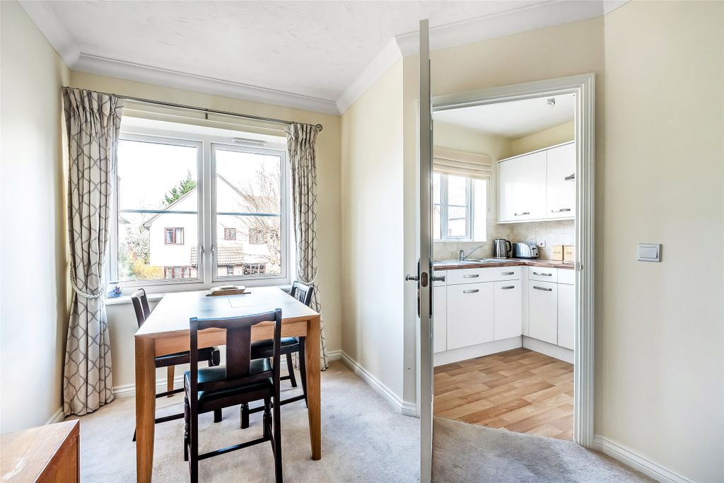 Property photo 3 of 18 Picture No. 19