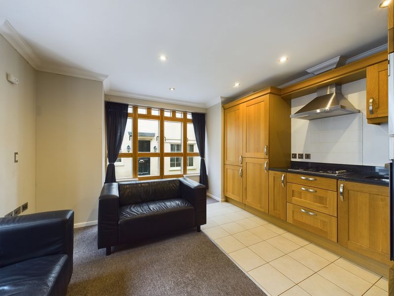 Property photo 3 of 11 Photo 11