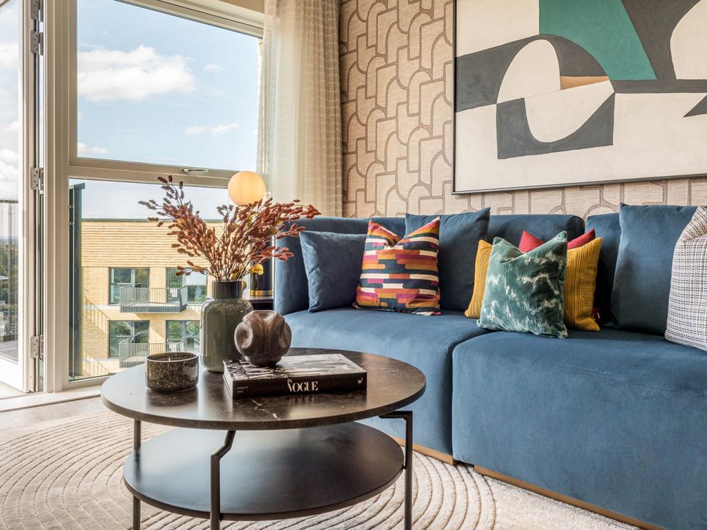 Property photo 2 of 13 17th Floor - 1 Bedroom