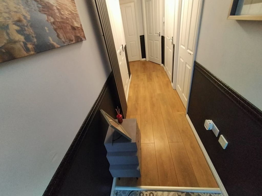 Property photo 3 of 25