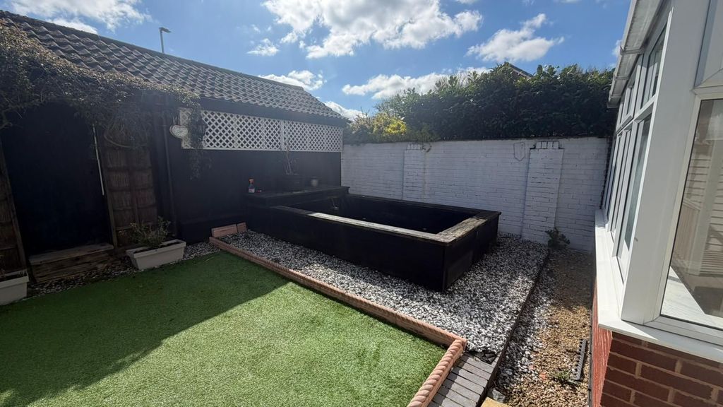 Additional image 14 of 4 bed detached house to rentMillers Vale, Cannock WS12