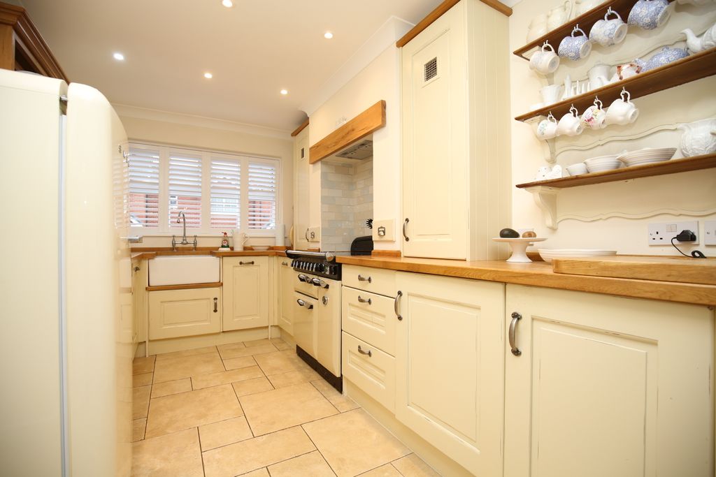 Property photo 3 of 24 4X8A8875